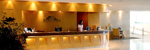 Front Desk at the Hotel Palacio Azteca