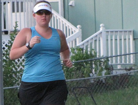 t1larg.stasia.running