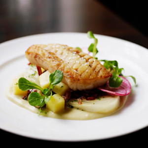 8-Tips-for-Dining-Out-Smart-07-pg-full